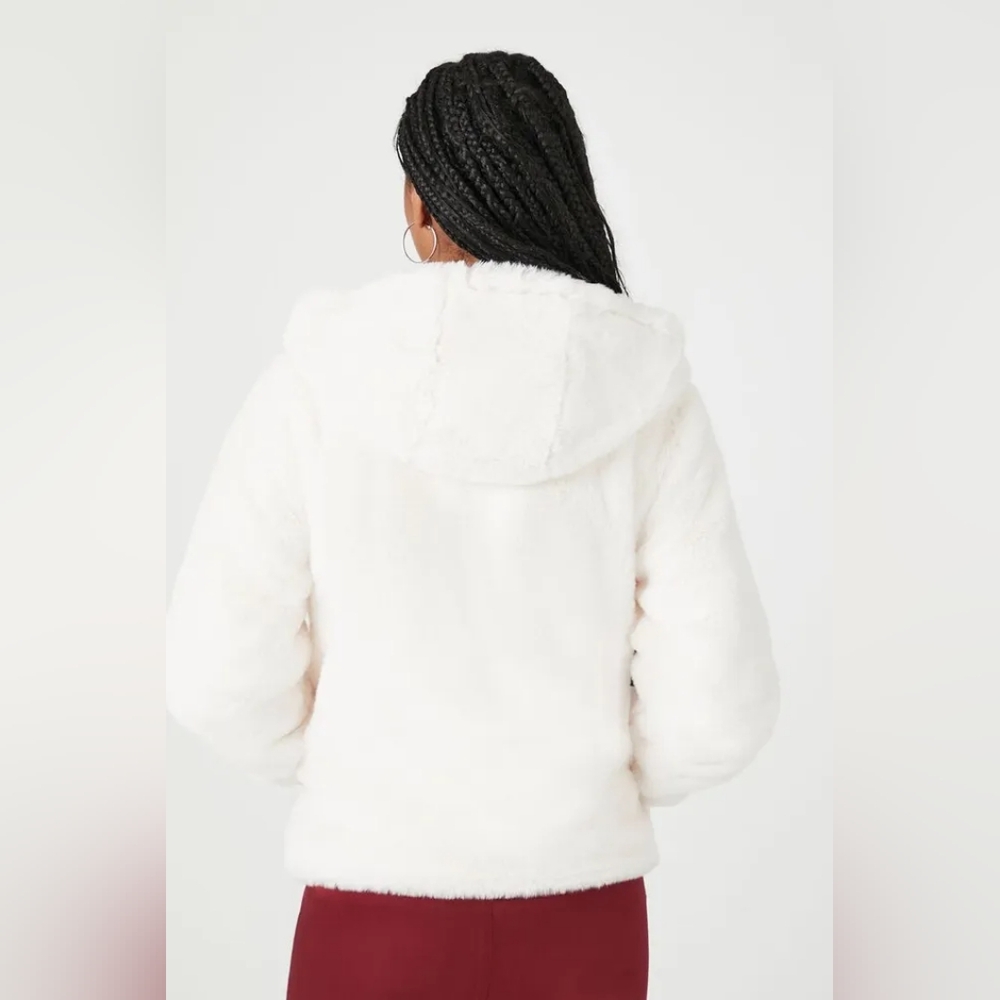 Forever 21 Beige Plush Faux Fur Zip-Up Hoodie Teddy Jacket Women's Plus- 2X - Picture 16 of 16